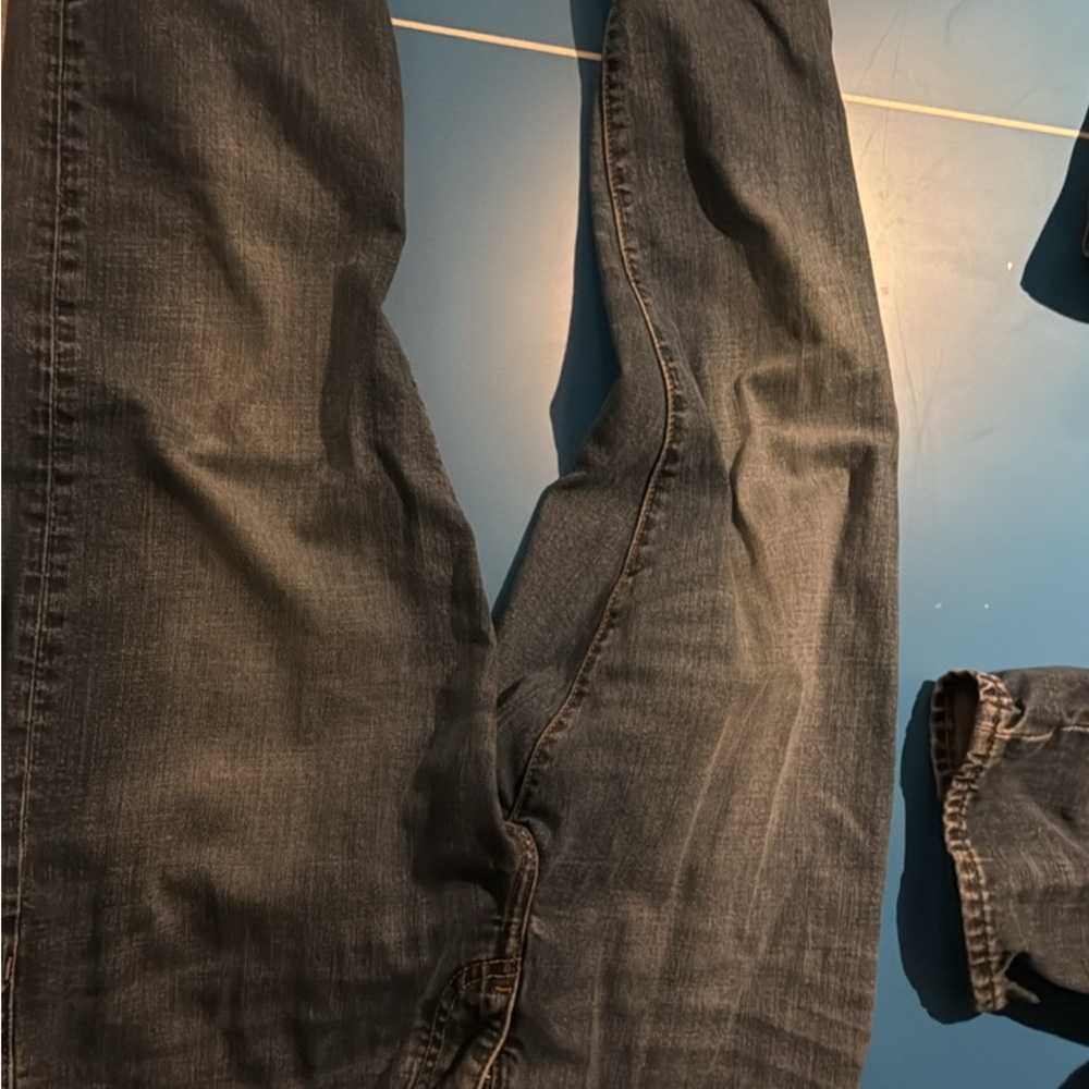 Vineyard Vines Men's Blue Jeans